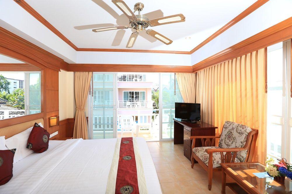 Chaba Kata Beach Hotel מראה חיצוני תמונה