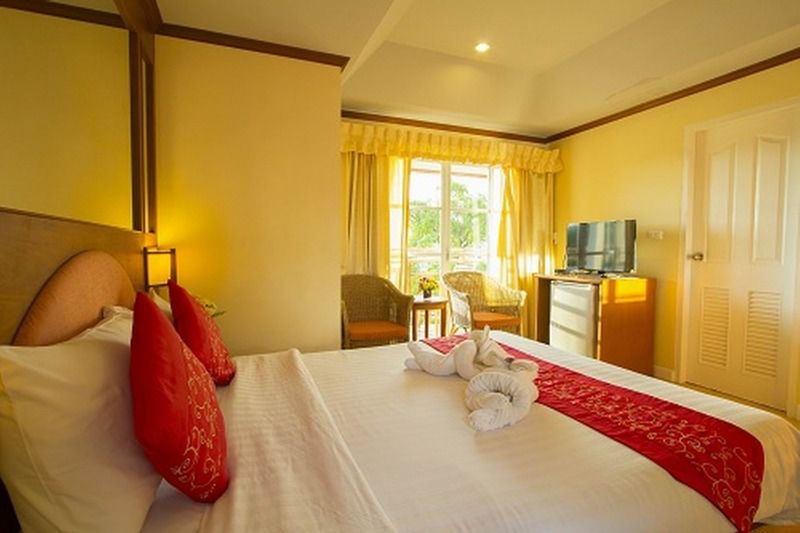 Chaba Kata Beach Hotel מראה חיצוני תמונה