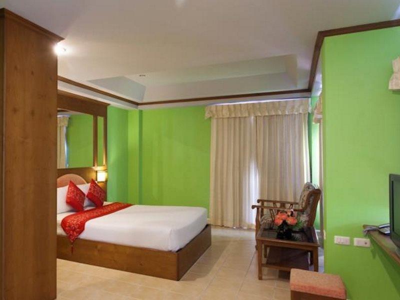 Chaba Kata Beach Hotel מראה חיצוני תמונה