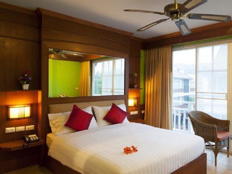 Chaba Kata Beach Hotel מראה חיצוני תמונה