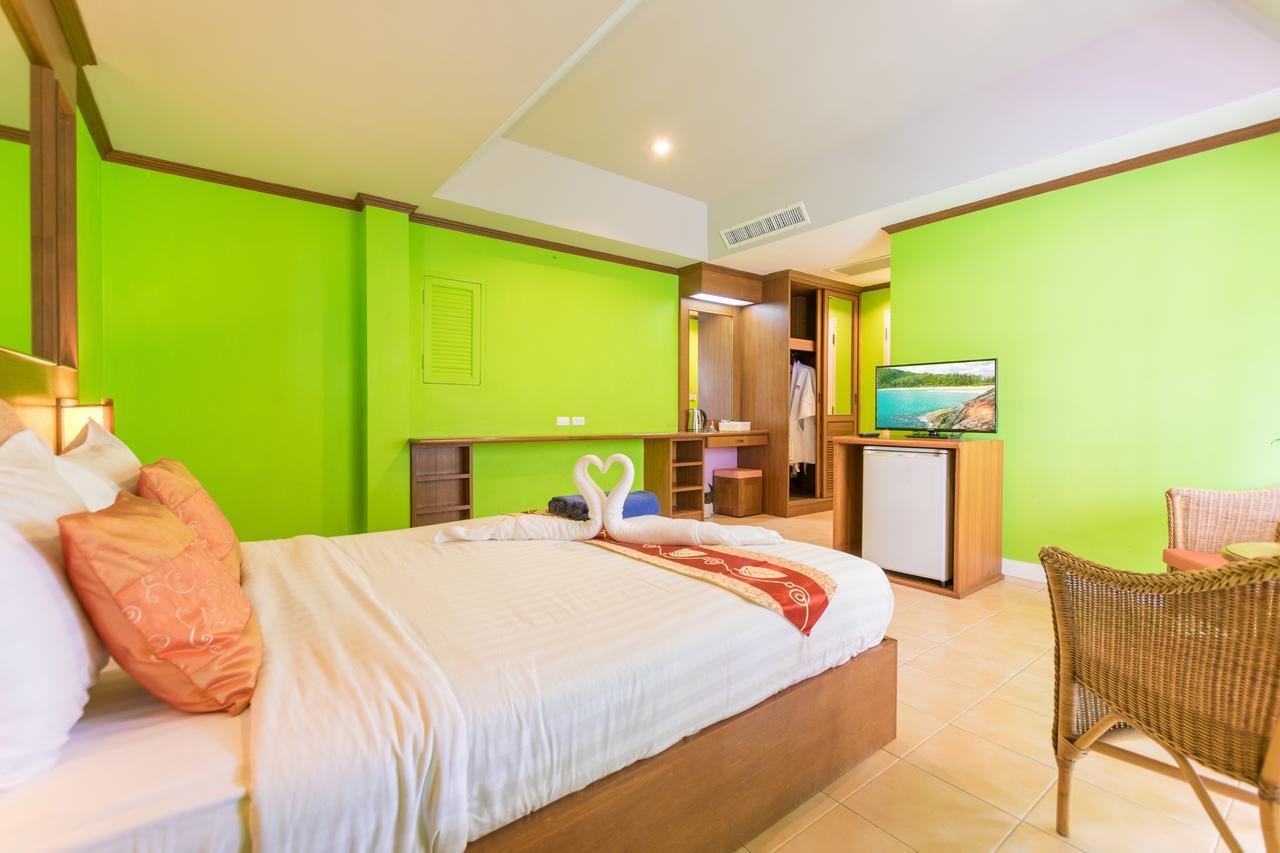 Chaba Kata Beach Hotel חדר תמונה