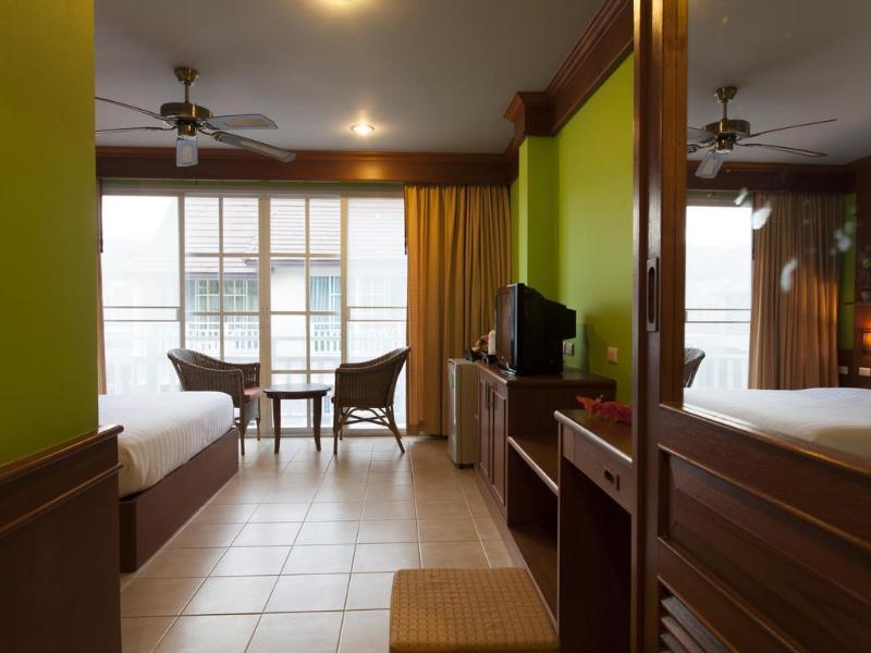 Chaba Kata Beach Hotel מראה חיצוני תמונה